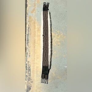 Oaklyn Tack Terra Girth with White Fancy Stitch and Natural Fleece - Size 50”